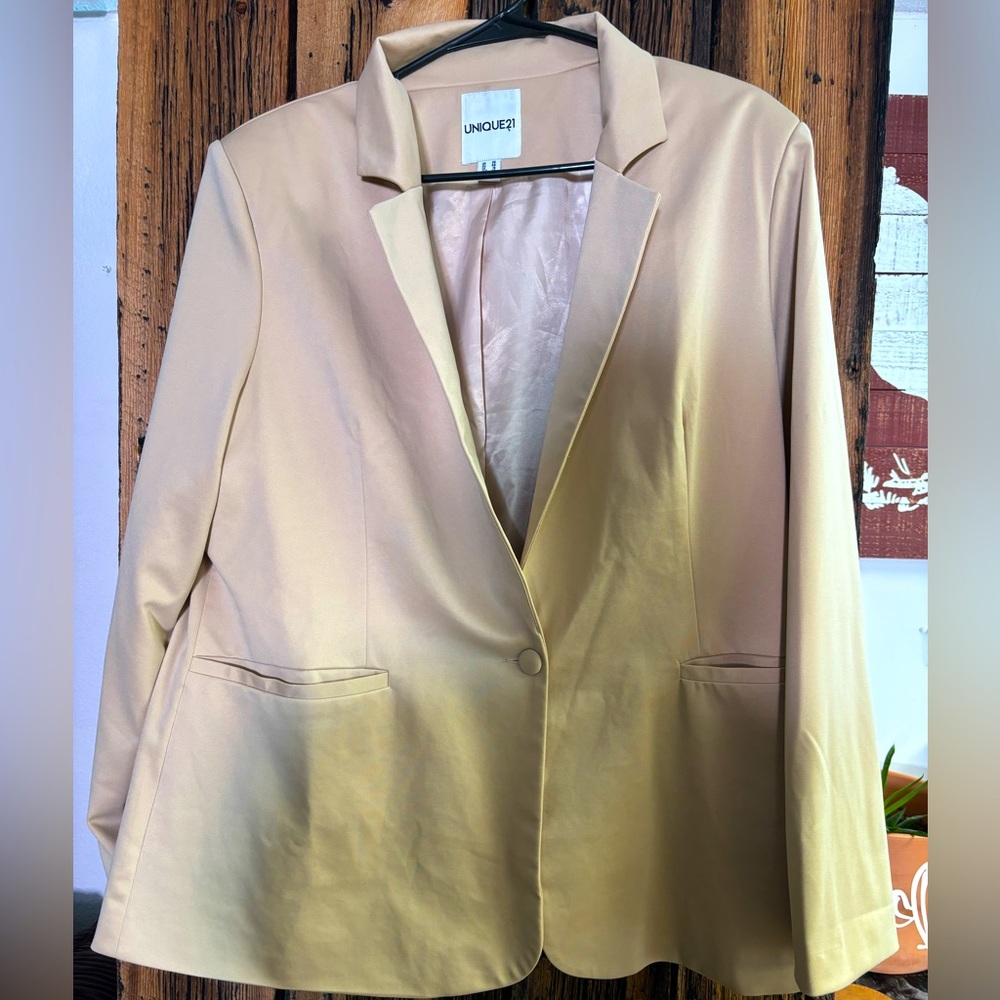 Women’s Blazer
